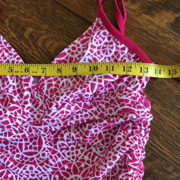 Athleta Pink and White Tankini Top Size 36C - Picture 7 of 9